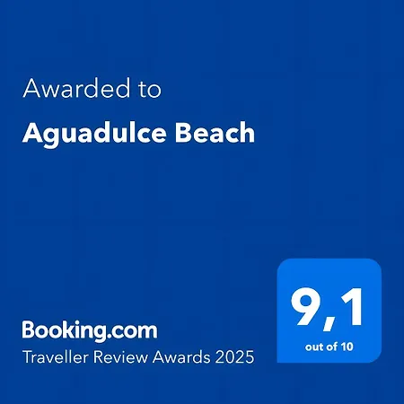 Aguadulce Beach 阿瓜杜尔塞