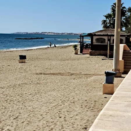 Aguadulce Beach 公寓